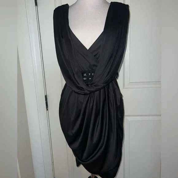 rachel roy dress black Are you ready for this The Bret quite possibly my hardest working dress. It fits like a midi on me (I'm 5'11) and a maxi on some, but it is super chic